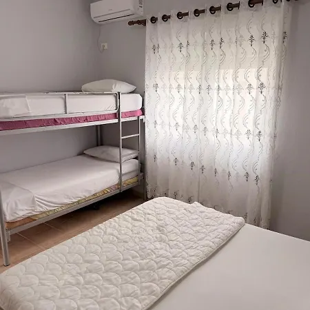 Homes Point Golem (Tirana)