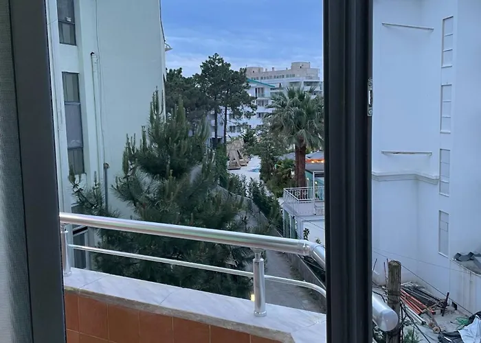 Homes Point * Golem (Tirana)